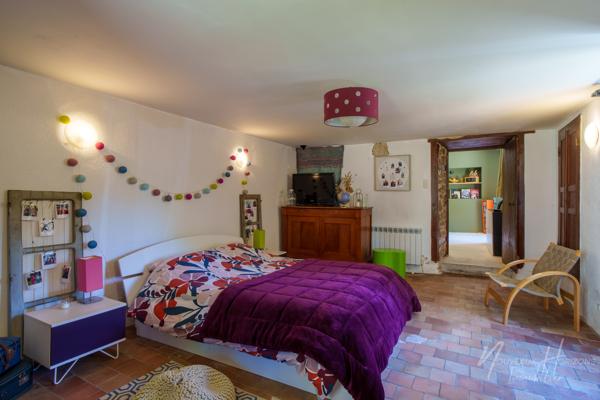 Maison
         6 pièces
        - 208 m² 229 900 € *