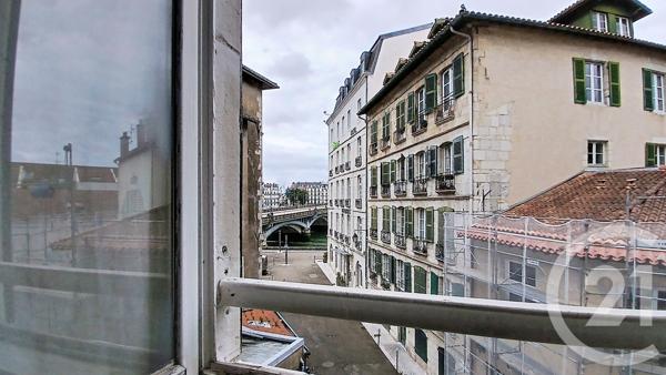 Appartement F2 à vendre  2 pièces - 33,82 m 2   BAYONNE  - 64