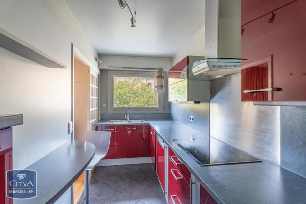 Appartement à vendre 3 pièces Paris 18e Arrondissement (75018)