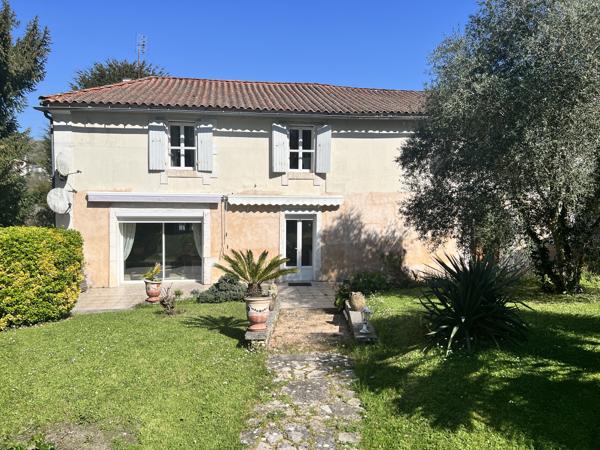 Maison à vendre à Chalais (16210) - Charente