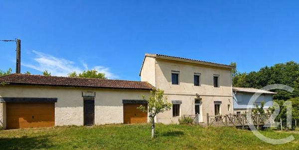 Maison à vendre  6 pièces - 110 m 2   PAUILLAC  - 33