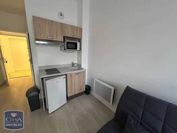 Appartement à louer 1 pièce 18.3m² La Rochelle (17000)