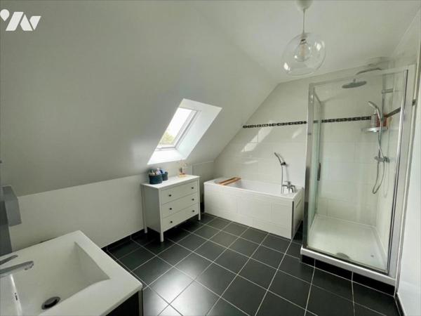 Proche CAEN, maison de 5 pièces