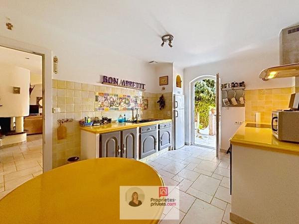 Maison de plain pied 4 pièces -  442 m2 de terrain