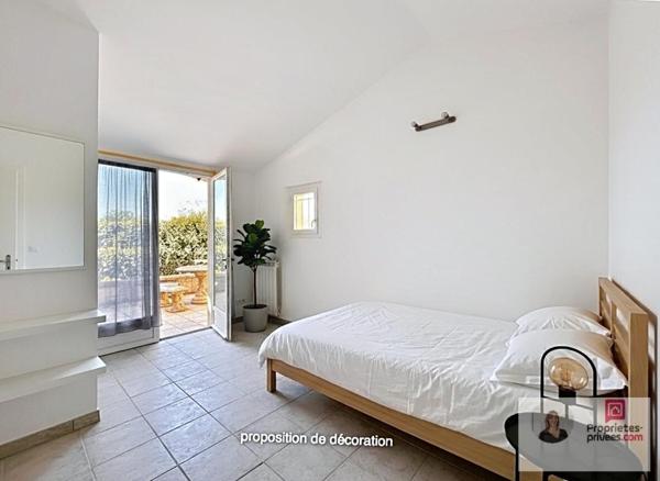 Maison de plain pied 4 pièces -  442 m2 de terrain