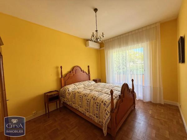 Appartement à louer 4 pièces 110m²