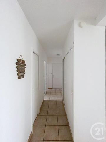 Appartement F4 à vendre  4 pièces - 80 m2 ST CLEMENT - 89