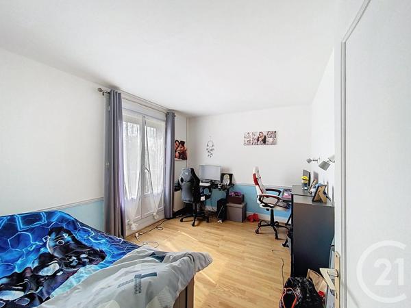 Appartement F4 à vendre  4 pièces - 80 m2 ST CLEMENT - 89