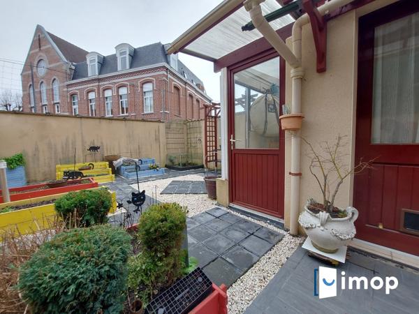 Maison avec exterieur proche transport