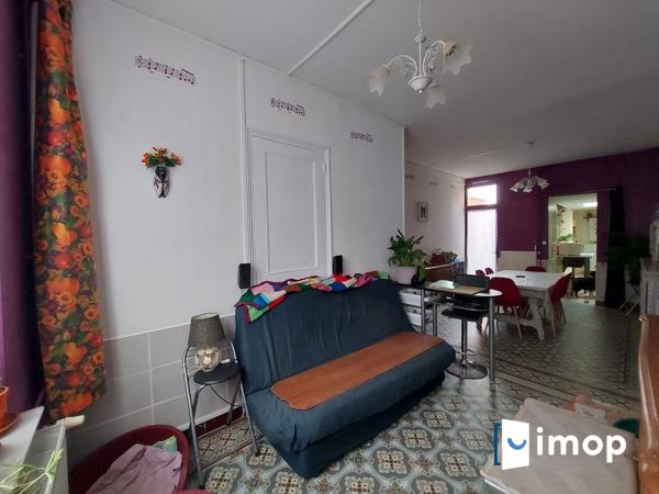 Maison avec exterieur proche transport