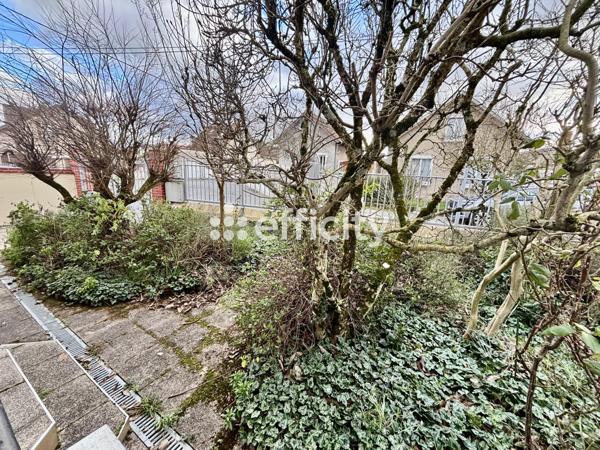 Maison 5 pièces - 100 m² Exclusivité efficity