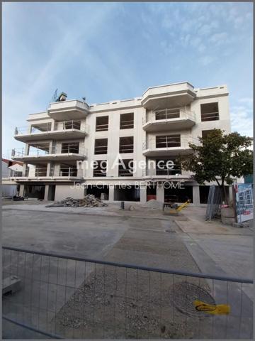 Local Commercial à CHALLANS, 85300 - 1 pièce 54m²