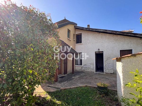 Maison atypique de 155 m², centre de Chaponnay