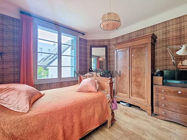 TOURS NORD - MONTCONSEIL - Maison à rénover 5 pièces 89 m² avec 4 chambres, jardin et garage