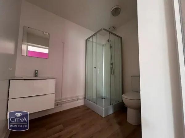 Local commercial à vendre 84.99m² Le Mans (72000)