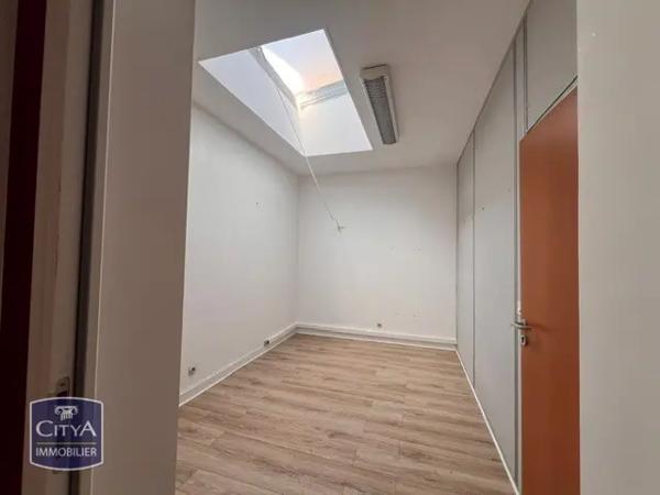 Local commercial à vendre 84.99m² Le Mans (72000)