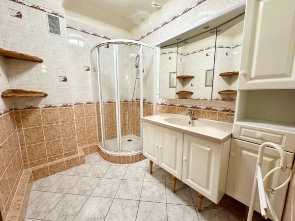 Appartement en résidence avec ascenseur 2/3 chambres