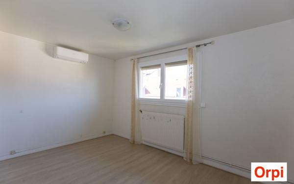 Maison à vendre    5 pièces • 116 m2 Le Raincy