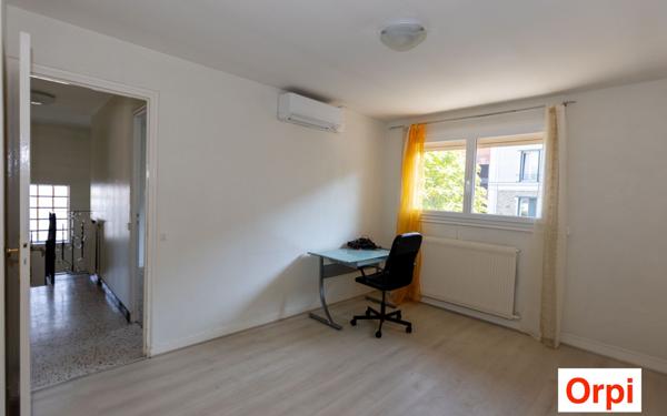 Maison à vendre    5 pièces • 116 m2 Le Raincy