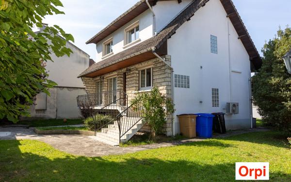 Maison à vendre    5 pièces • 116 m2 Le Raincy