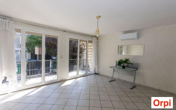 Maison à vendre    5 pièces • 116 m2 Le Raincy