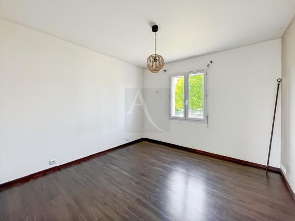 Maison de plain-pied, 3 chambres, campagne