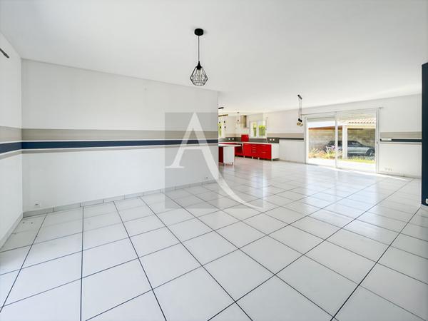 Maison de plain-pied, 3 chambres, campagne