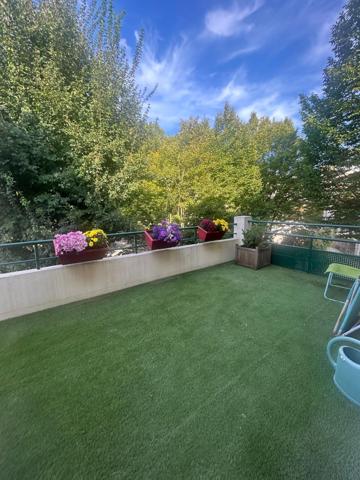 Studio Lumineux avec terrasse de 14 m²