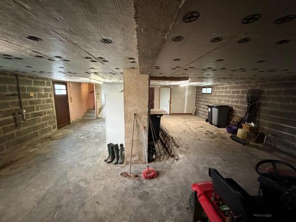 MAISON 3 CHAMBRES - GARAGE - TERRAIN