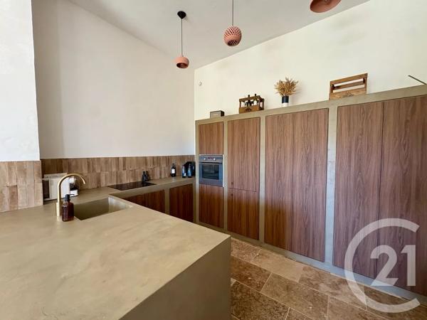 Appartement T3 à vendre  3 pièces - 92,30 m 2   HYERES  - 83