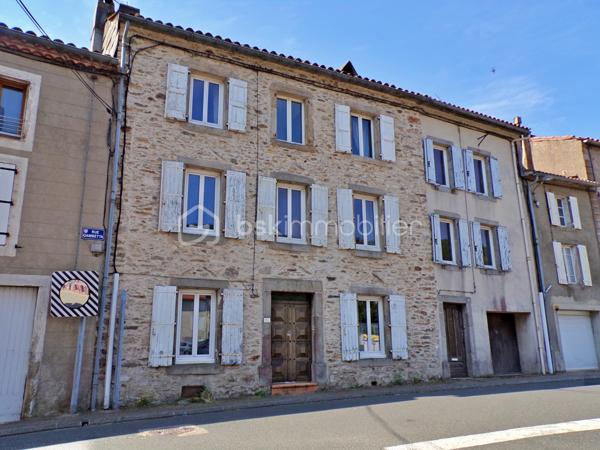 Maison de village de 194 m²