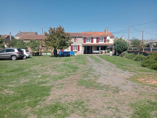 Spacieuse maison de caractère