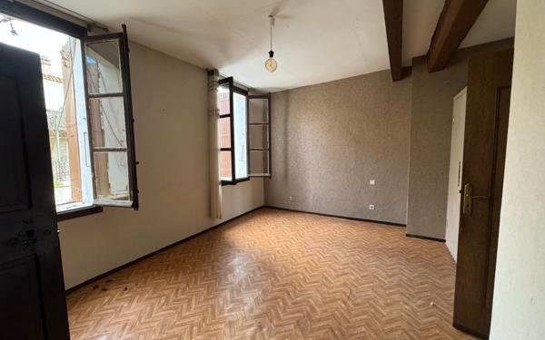 Maison à vendre    8 pièces •  Malemort-du-Comtat