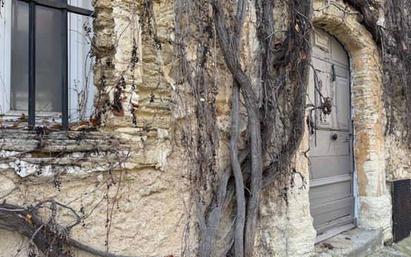 Maison à vendre    8 pièces •  Malemort-du-Comtat