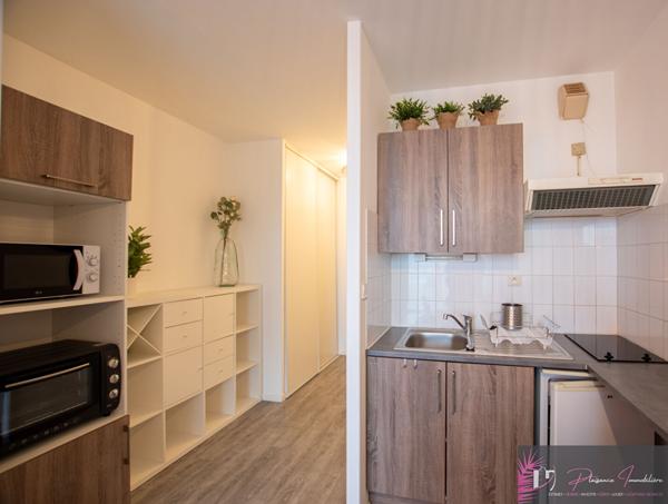 Studio rénové avec gout  La rochelle