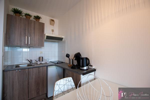 Studio rénové avec gout  La rochelle