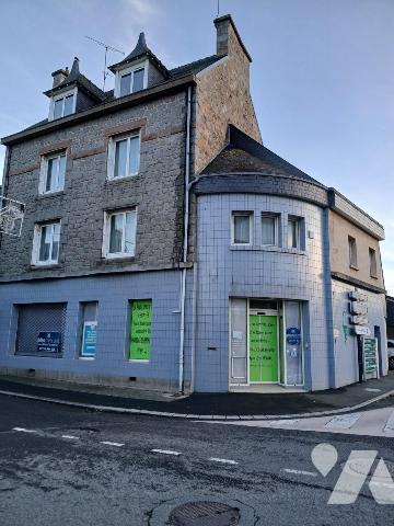 Ensemble immobilier à Yffiniac