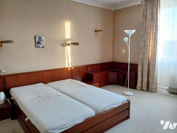 Ensemble immobilier à Yffiniac