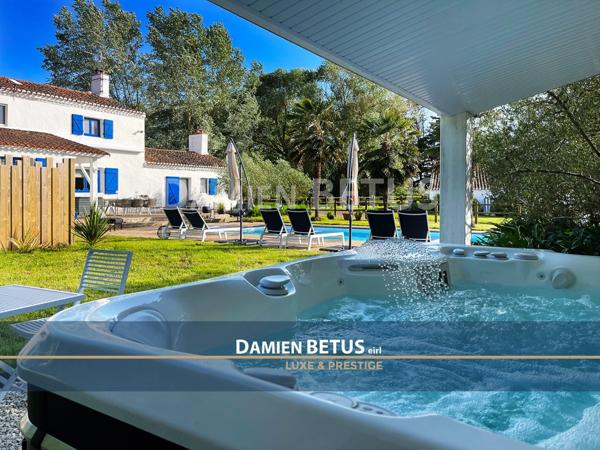 Maison à vendre 11 pièces proche CHALLANS (85), propriété de charme, maisons locatives, grange et terres