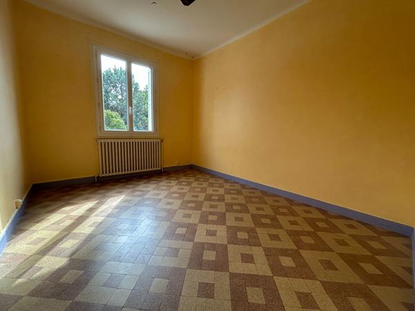 Maison Carcassonne avec jardin sous sol et garage