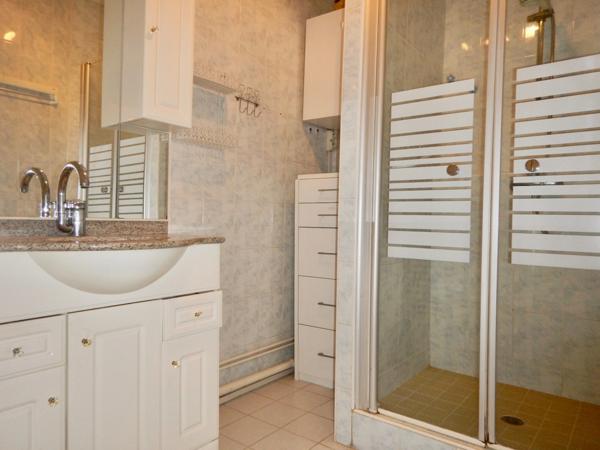 Appartement à vendre 4 pièces situé dans le centre historique de PERIGUEUX.