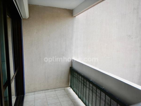 Appartement à vendre 4 pièces situé dans le centre historique de PERIGUEUX.
