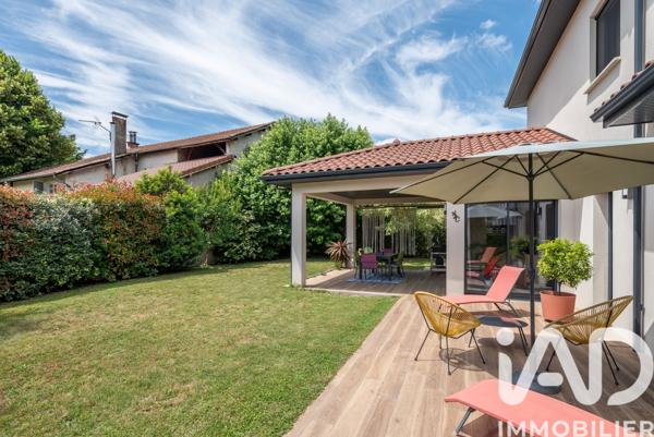 Maison à vendre 6 pièces 140 m² Coublevie