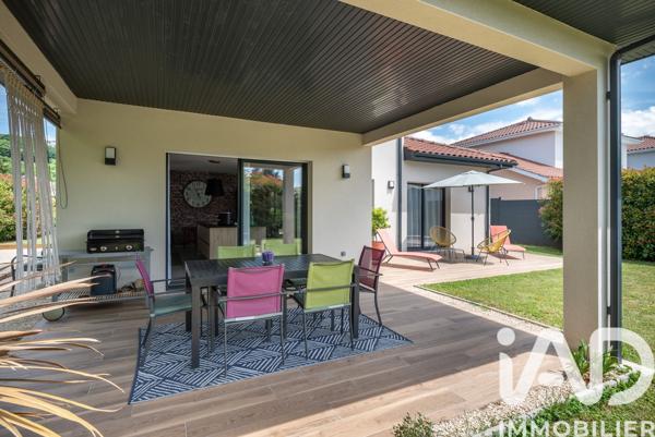 Maison à vendre 6 pièces 140 m² Coublevie