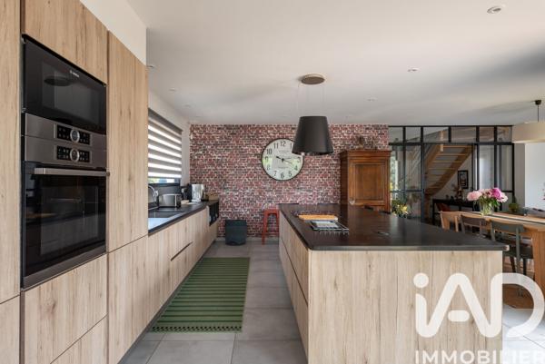 Maison à vendre 6 pièces 140 m² Coublevie