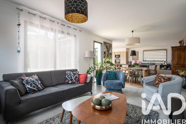 Maison à vendre 6 pièces 140 m² Coublevie