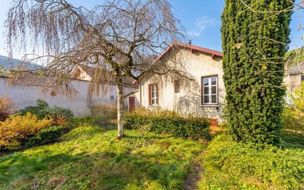Maison à vendre    3 pièces • 58,52 m2 Caluire-et-Cuire
