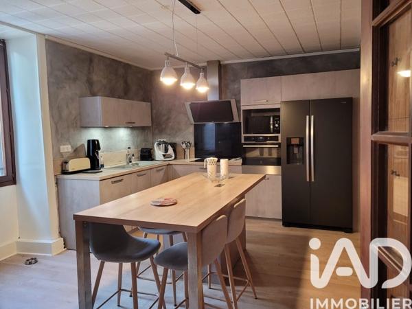 Maison à vendre 4 pièces 105 m² Maurs