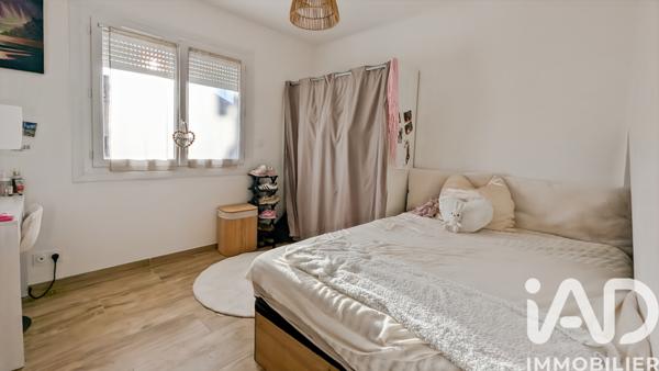 Maison à vendre 5 pièces 156 m² Bagnols-sur-Cèze