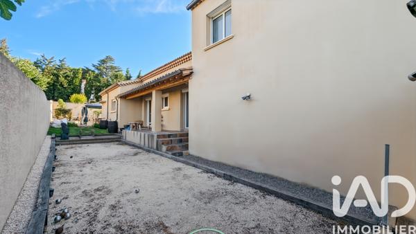 Maison à vendre 5 pièces 156 m² Bagnols-sur-Cèze